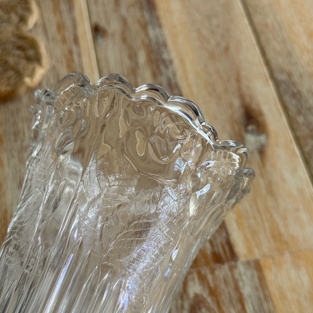 Vintage Borgonova Glass Vase Rose Pattern Italian Pressed Glass - Picture 7 of 9